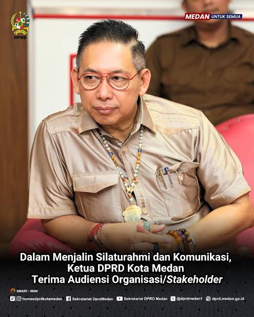 Ketua DPRD Medan Wong Chun Sen Ucapkan Selamat kepada Donald Panggabean yang Dilantik Pimpin PAC IPK Medan Sunggal