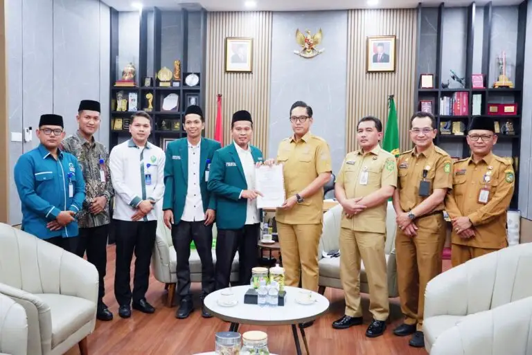 Terima Audiensi Isarah Kota Medan, Rico Waas Tegaskan Pentingnya Data Akurat Dalam Mengambil Kebijakan Publik