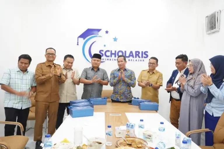 Zakiyuddin Harahap Hadiri Syukuran Gedung Baru Bimbel Scholaris, Dukung Kemajuan Pendidikan