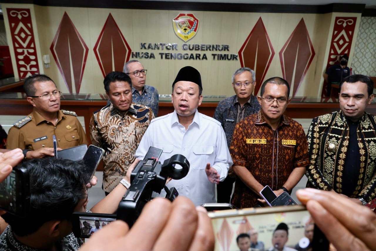 Rakor Bersama Pemda Se-NTT, Menteri Nusron Minta Dukungan Kepala Daerah Wujudkan Transformasi Layanan Pertanahan