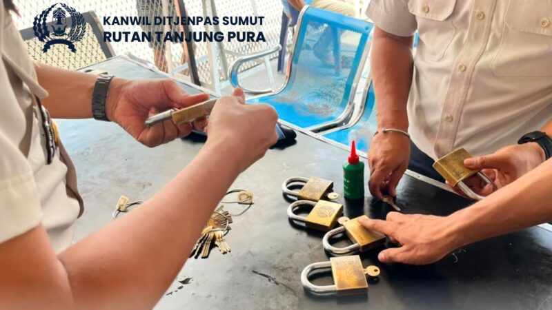 Lakukan Deteksi Dini Gangguan Kamtib ,Rutan Tanjung Pura Laksanakan Kebersihan Dan Rolling Gembok Blok Hunian